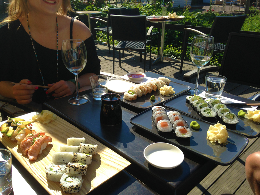 sushibar2_0.jpg