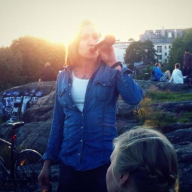 lotta30.jpg