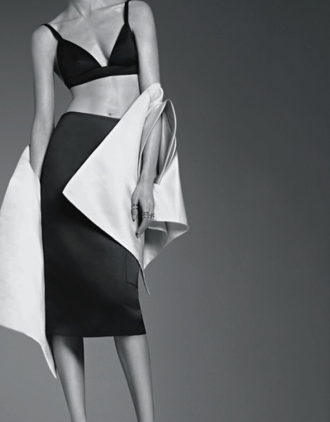 la-modella-mafia-minimalist-silhouette-2014-fashion-inspo.jpg