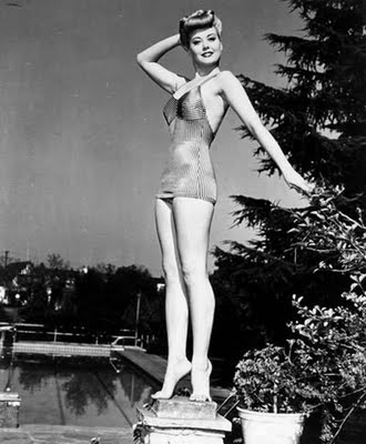 vintage-swimwear-33.jpg