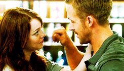 tumblr_lt6q3cjyxj1qc4bg8o5_r1_250.gif