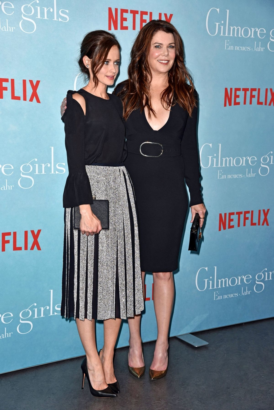 lauren-graham-at-gilmore-girls-season-8-screening-in-berlin-11-08-2016_7.jpg