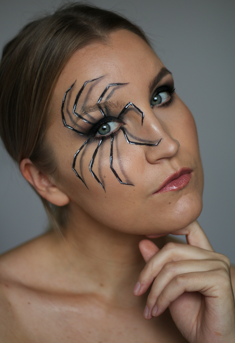 hämähäkki halloween meikki 3.jpg