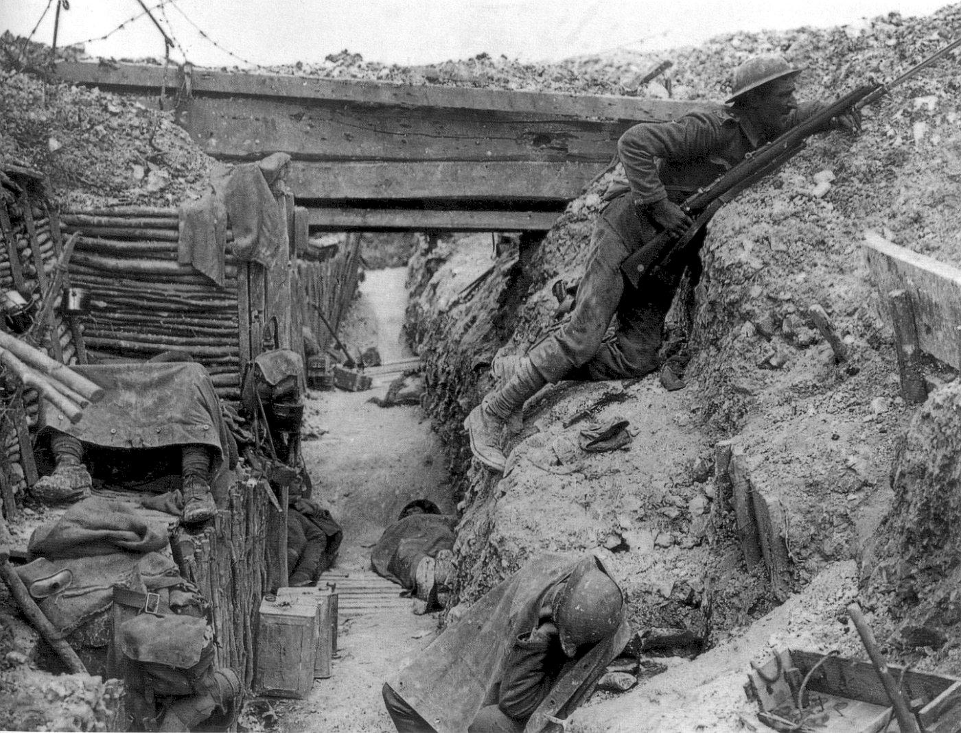 uk_20_21_ww1_pic_somme.jpg