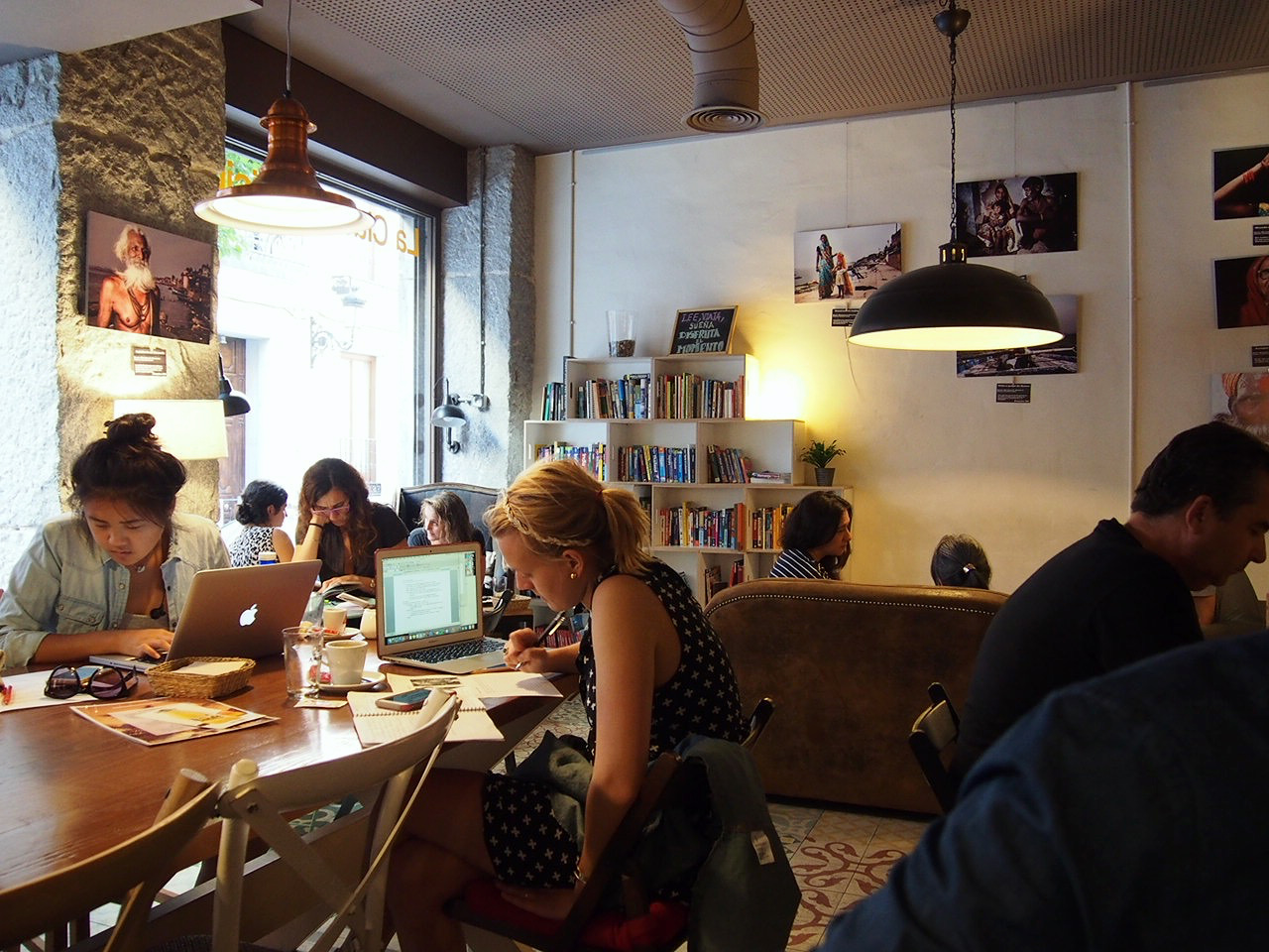 cafe4.jpg