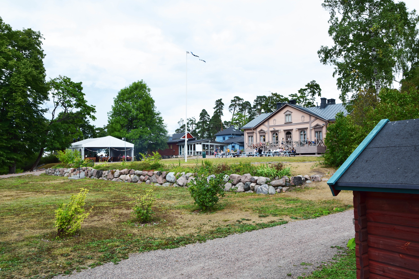 mustasaari2.jpg