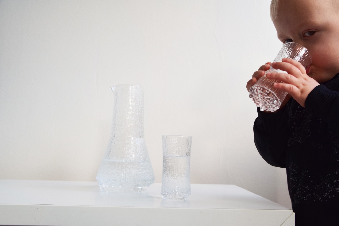 iittala ultima thule.jpg