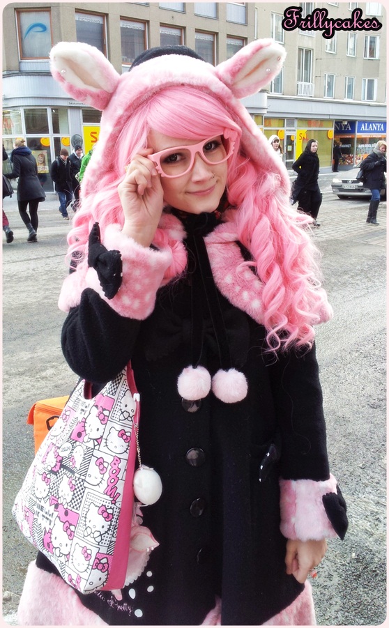 Hänen pinkkisyytensä