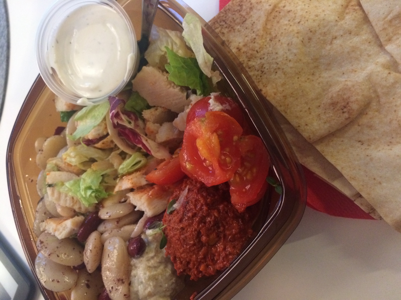 Luksuslounas salassa