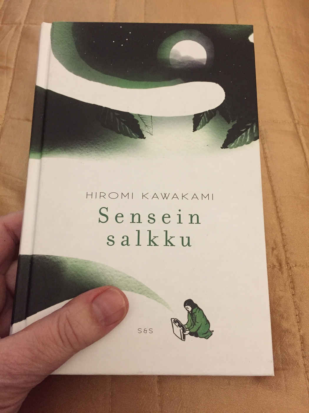 Hiromi Kawakami, Sensein salkku, arvostelu ja kirja-arvonta
