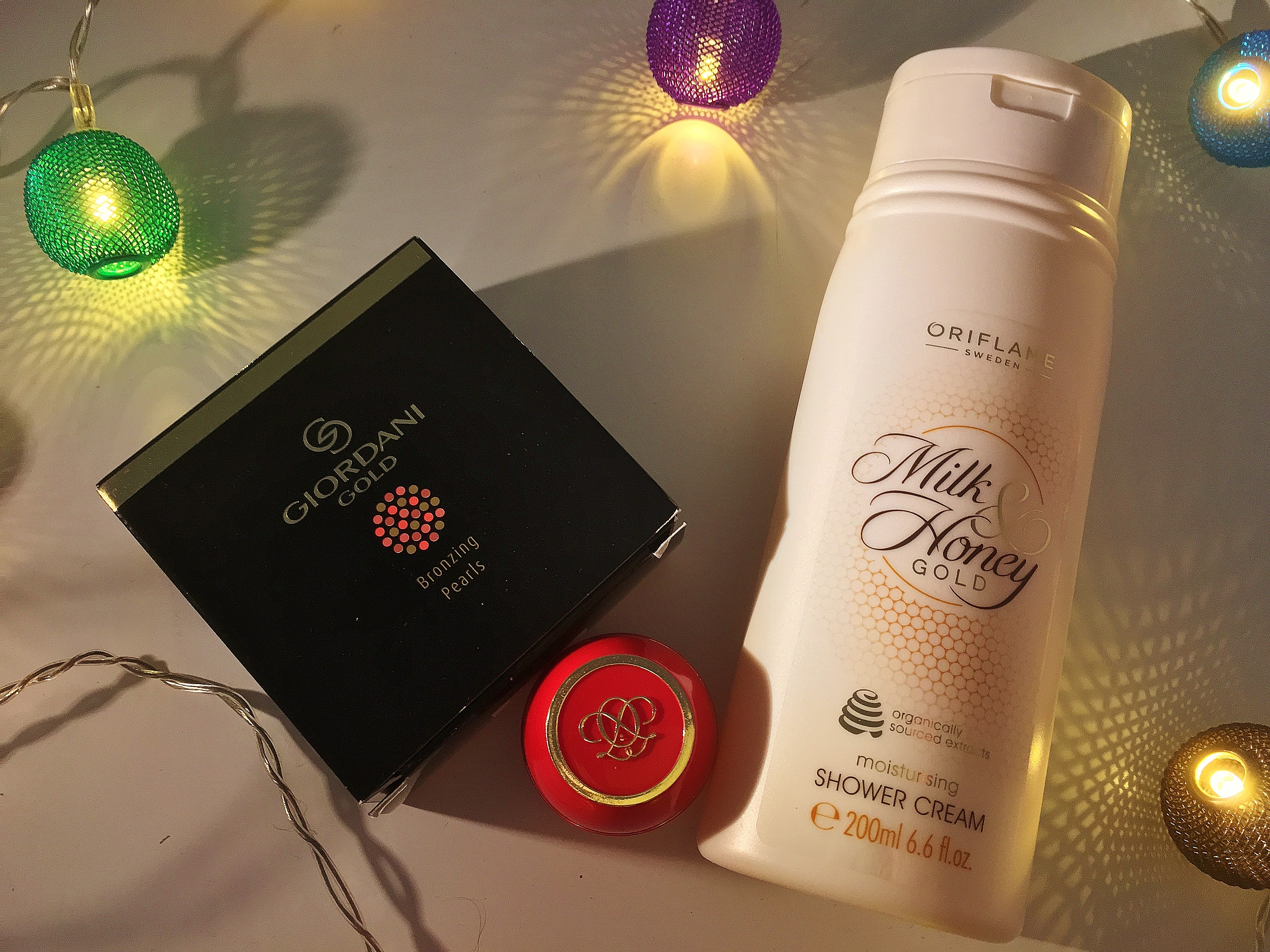 Oriflame Milk & Honey Gold Moisturising Shower Cream, Tender Care Lip Balm Cranberry, Giordani Gold Bronzing Pearls Natural Radiance