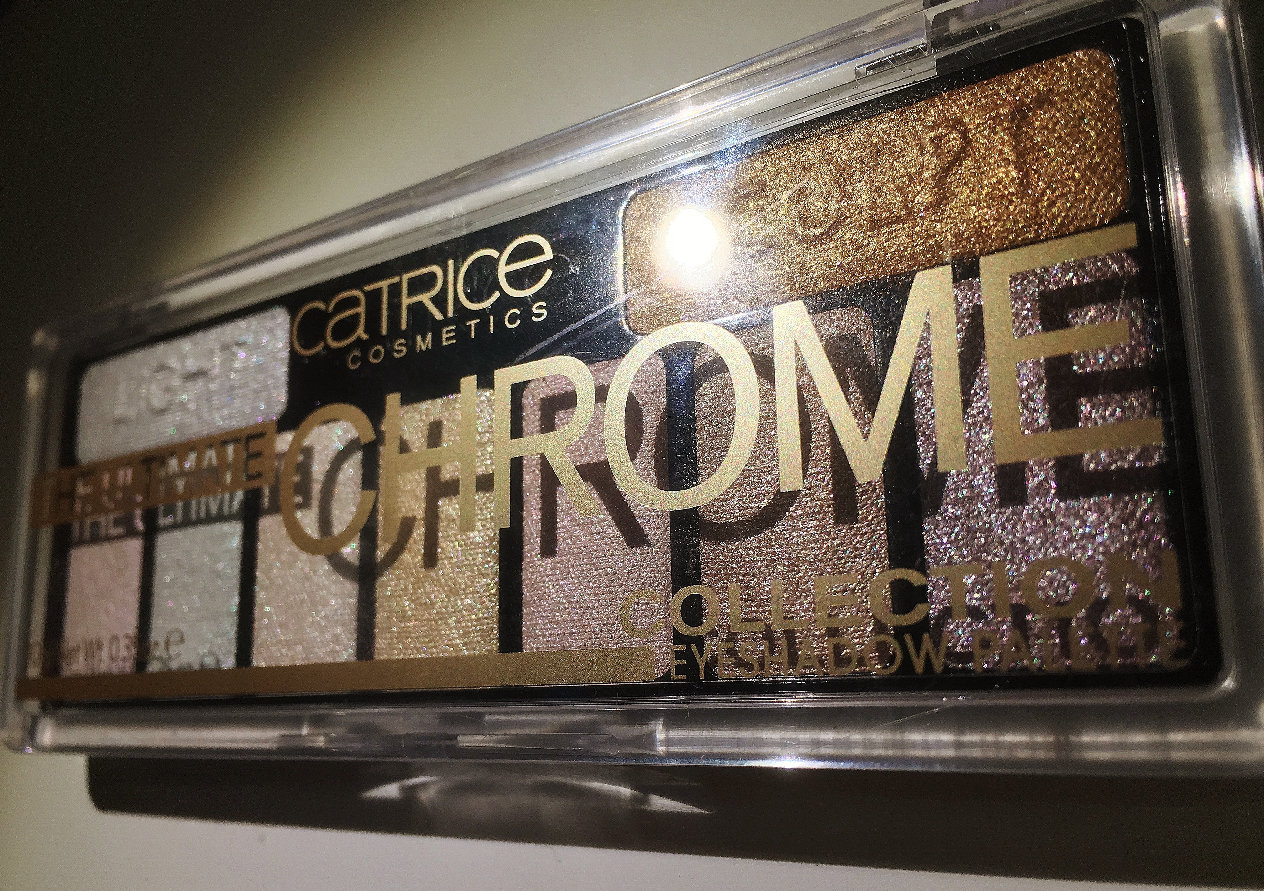 Catrice Cosmetics The Ultimate Chrome Collection Eyeshadow Palette