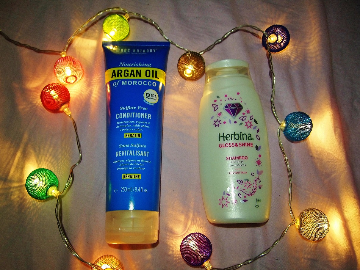 Marc Anthony Argan Oil -hoitoaine, Herbina Gloss & Shine -kosteuttava shampoo