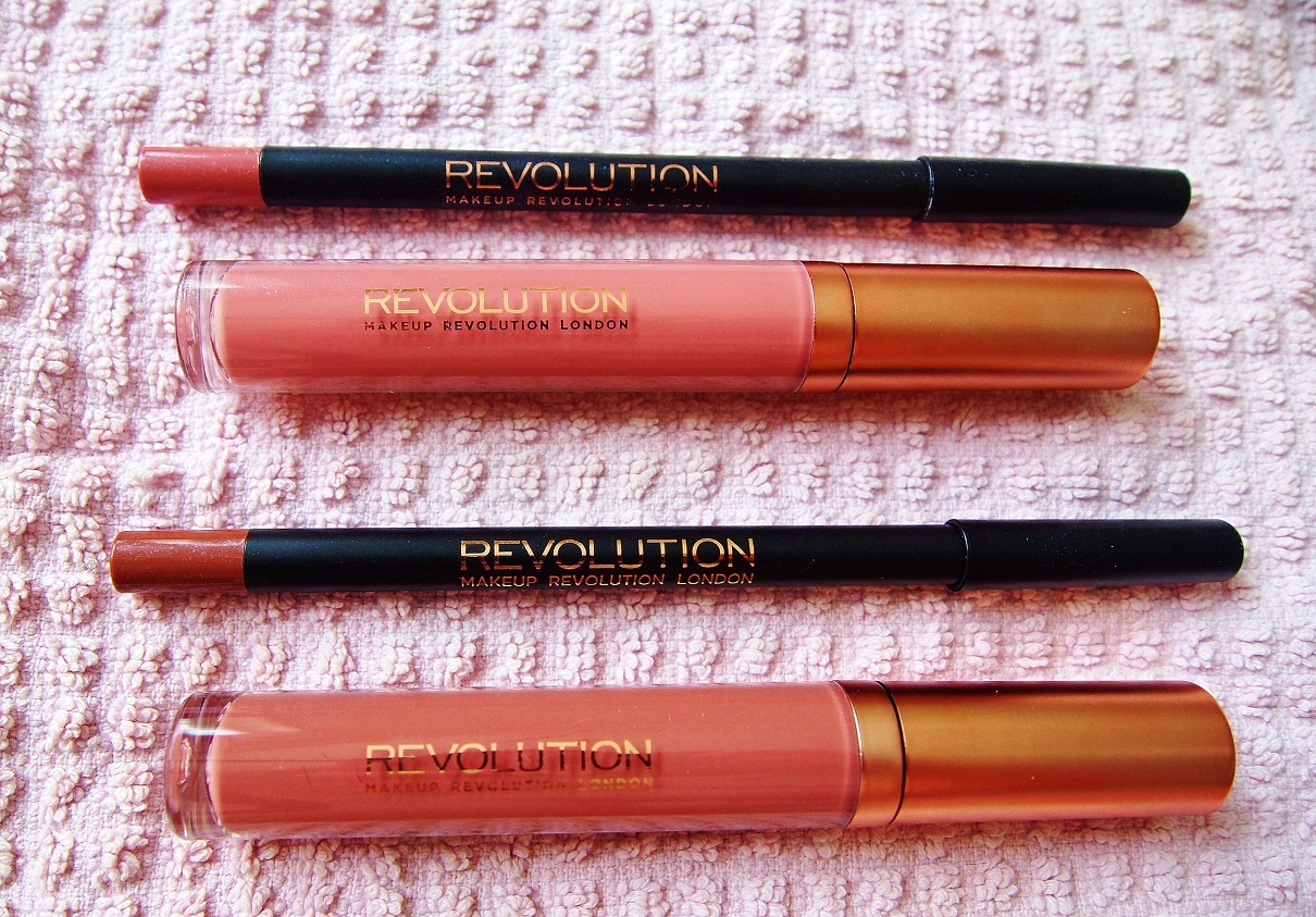 Makeup Revolution Retro Luxe Matte Lip Kit Echelon, Reign