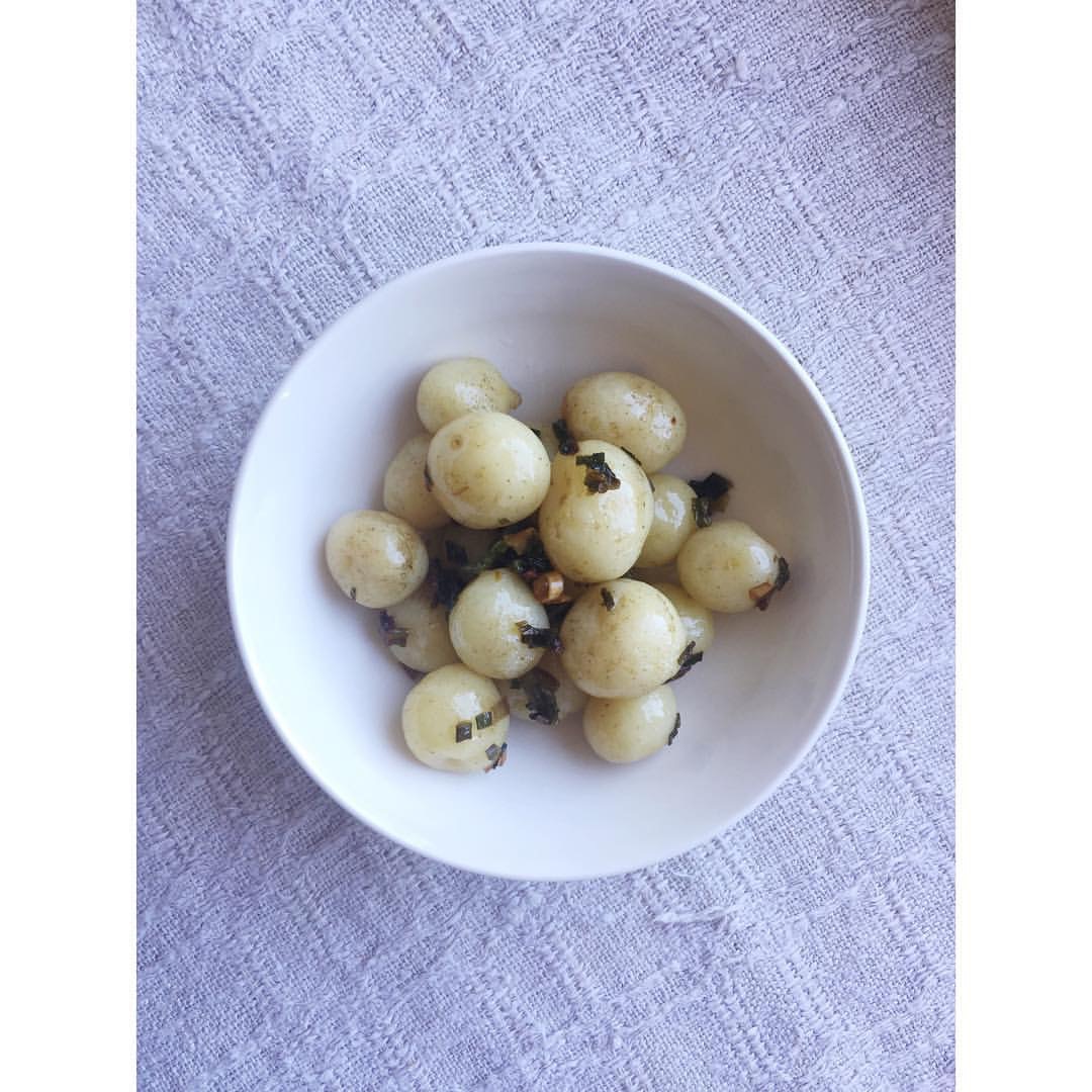 Gastronaatti - Perunoita ja ruskitettua voita.JPG