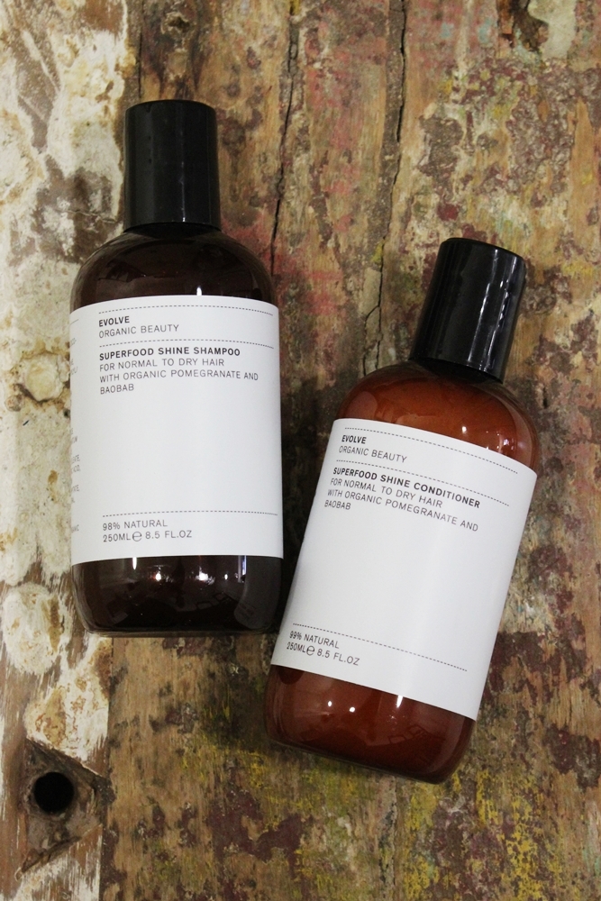Evolve shampoo hoitoaine.jpg