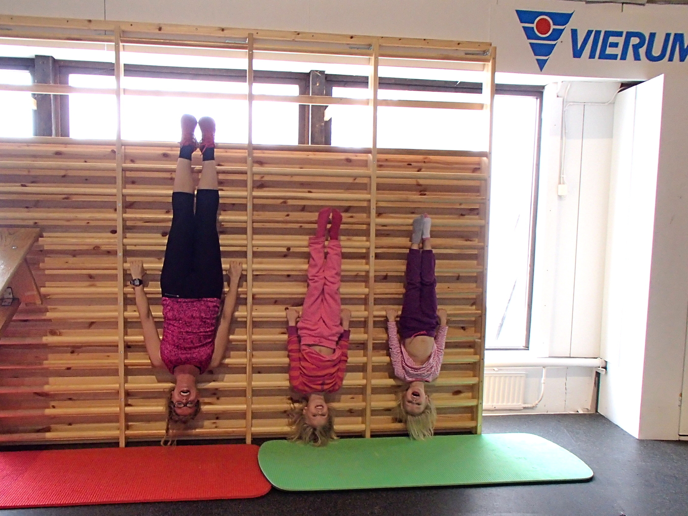 Perhelomalla Vierum ell Fitness F hrer Lily Perhelomalla Vierum ell Fitness F hrer Lily