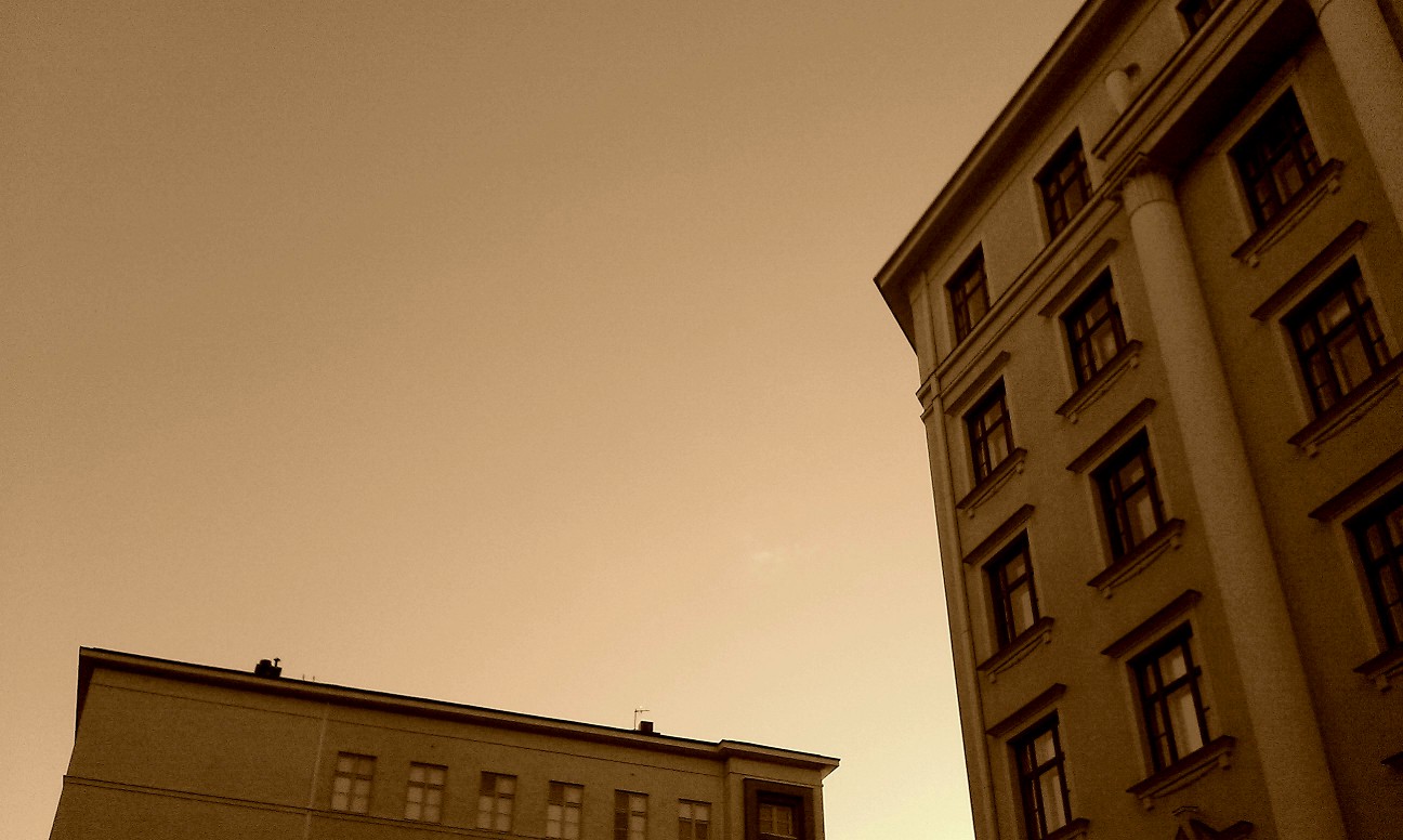 imag0490-1.jpg