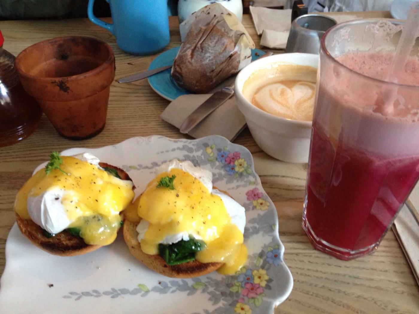 260413_haberdashery_eggs_benedict.jpg