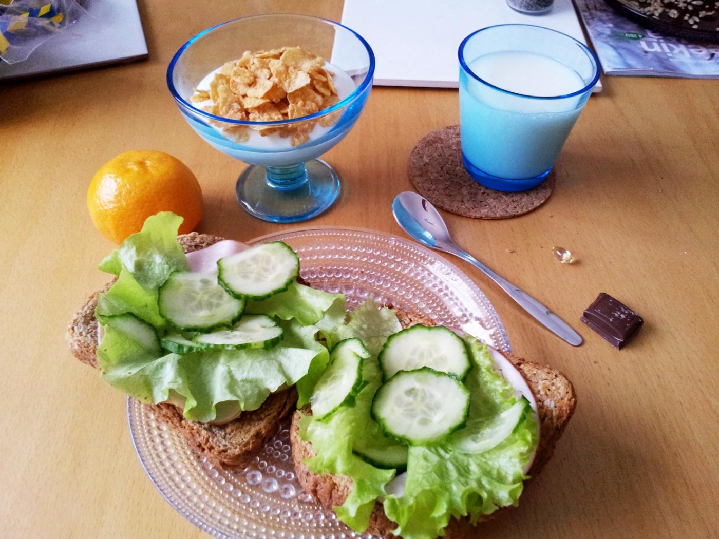 03 opiskelijabudjetin aamiaishetki osa 2