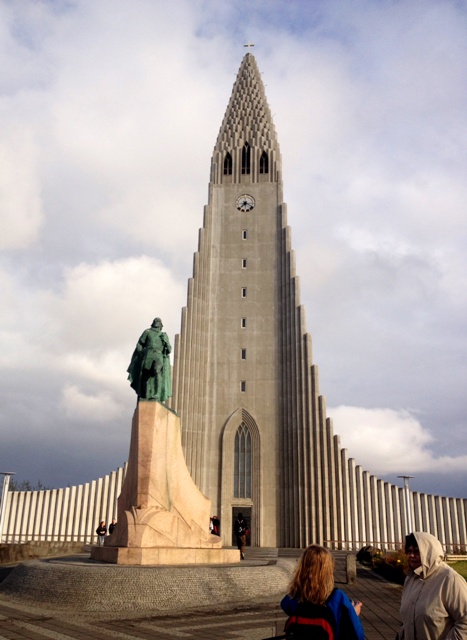 hallgrimskirkja_0.jpg