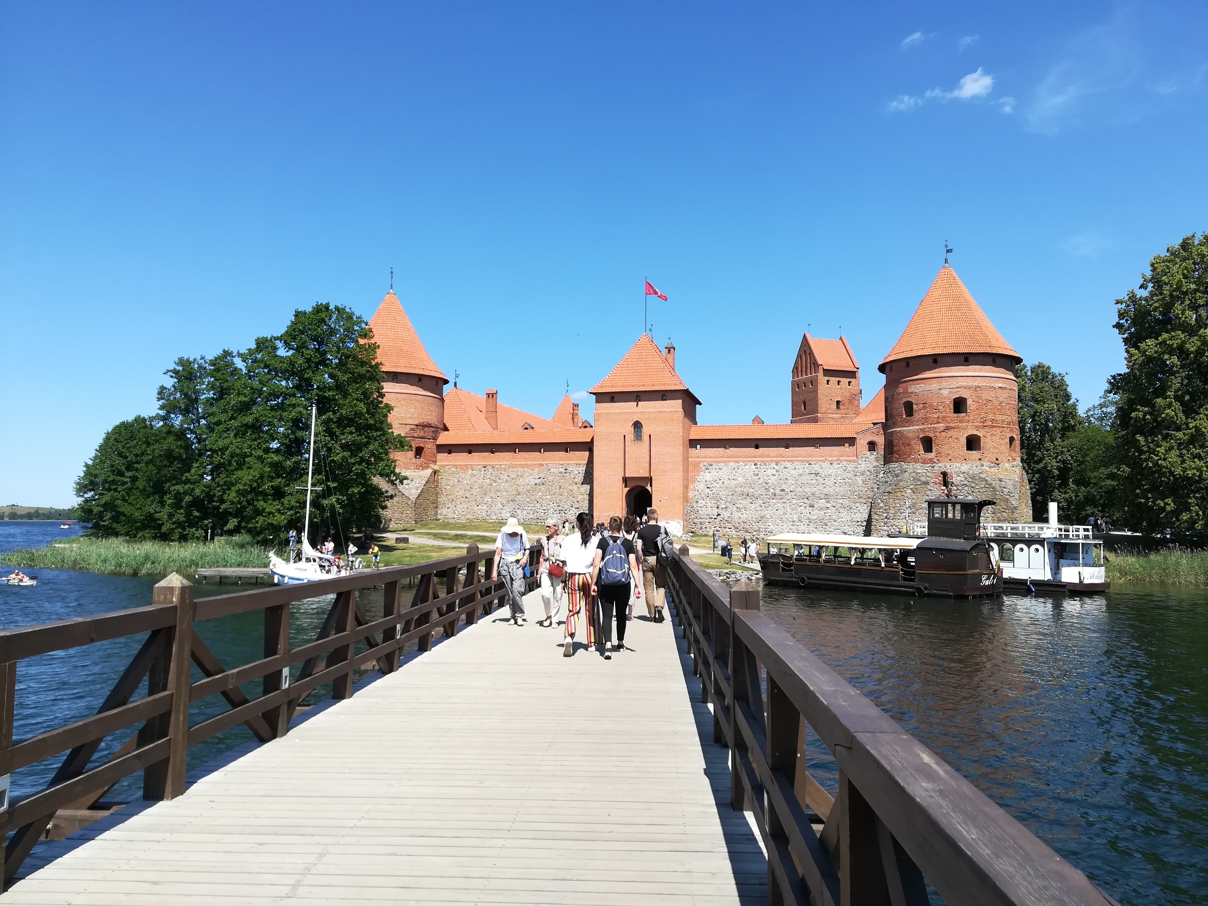 Juhannus Vilnassa + 5 syytä matkustaa Liettuaan – What Is Life | Lily