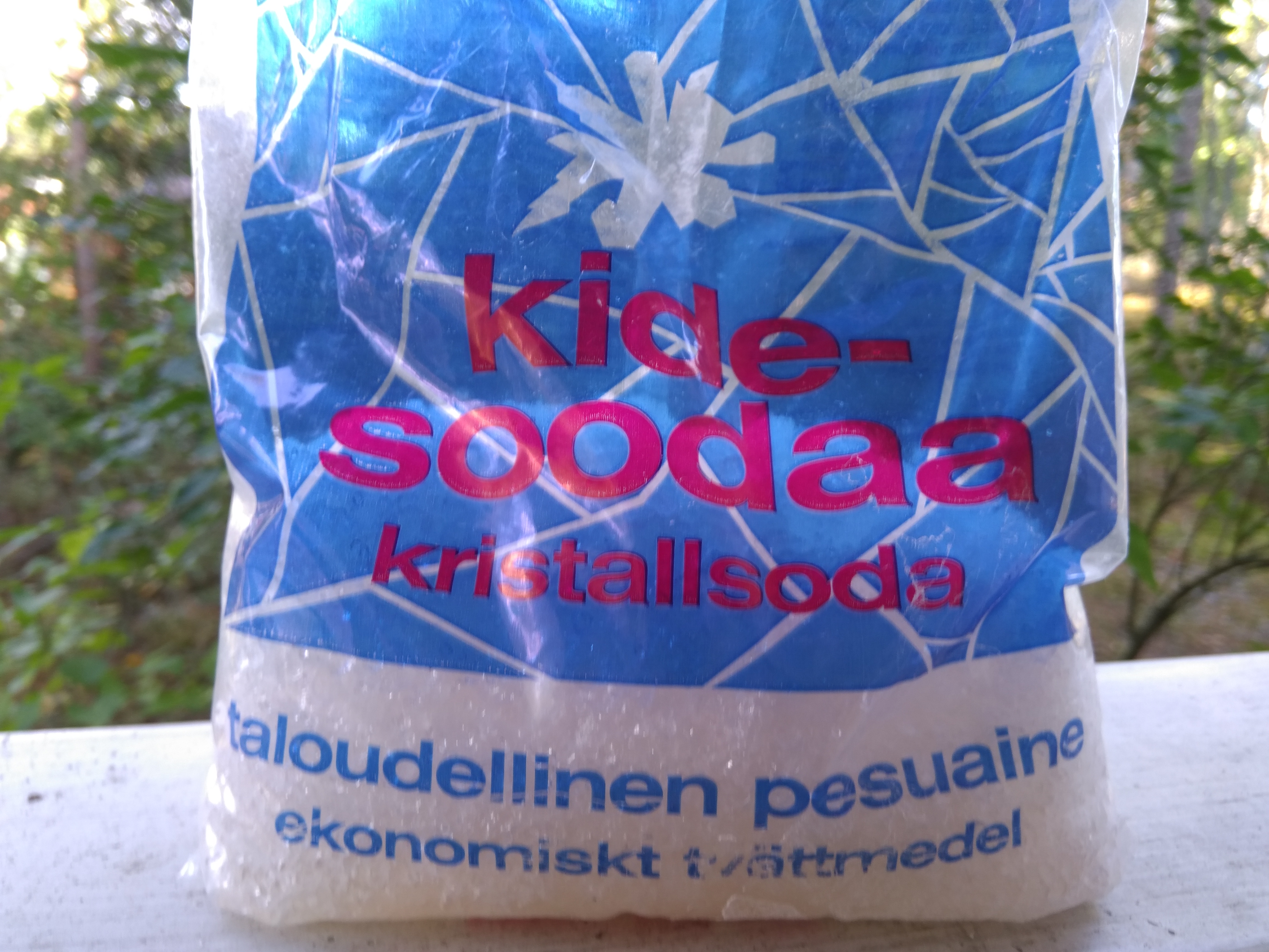 Pyykinpesua Marseille saippualla Kidesoodalla Ja Etikalla 