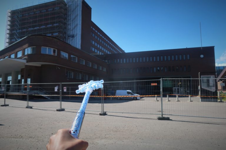 Perheoikeudenkäyntimöläytyksiä