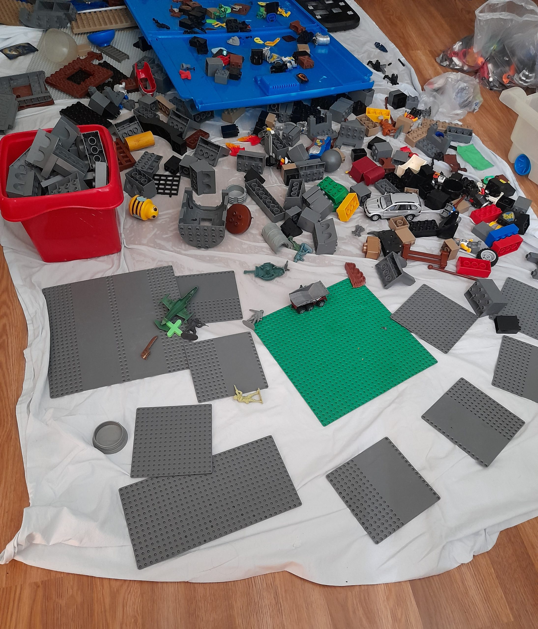 Legoja pesuun, pussiin ja myyntiin
