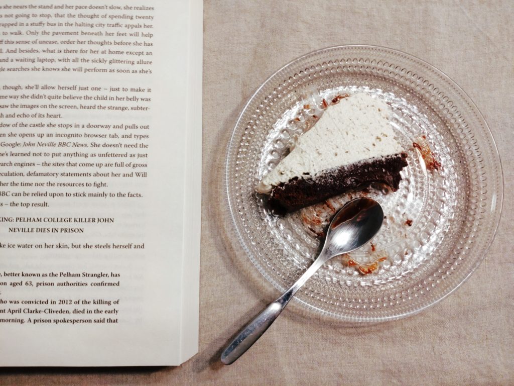 Joulun helpoin, nopein ja herkullisin kakku – Kotona kirjassa | Lily