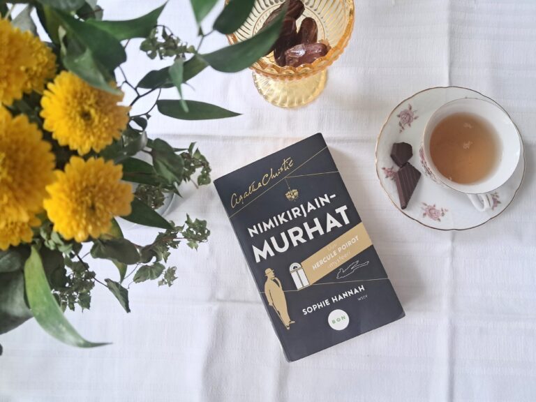Sophie Hannah ja Agatha Christien Hercule Poirot: Nimikirjainmurhat