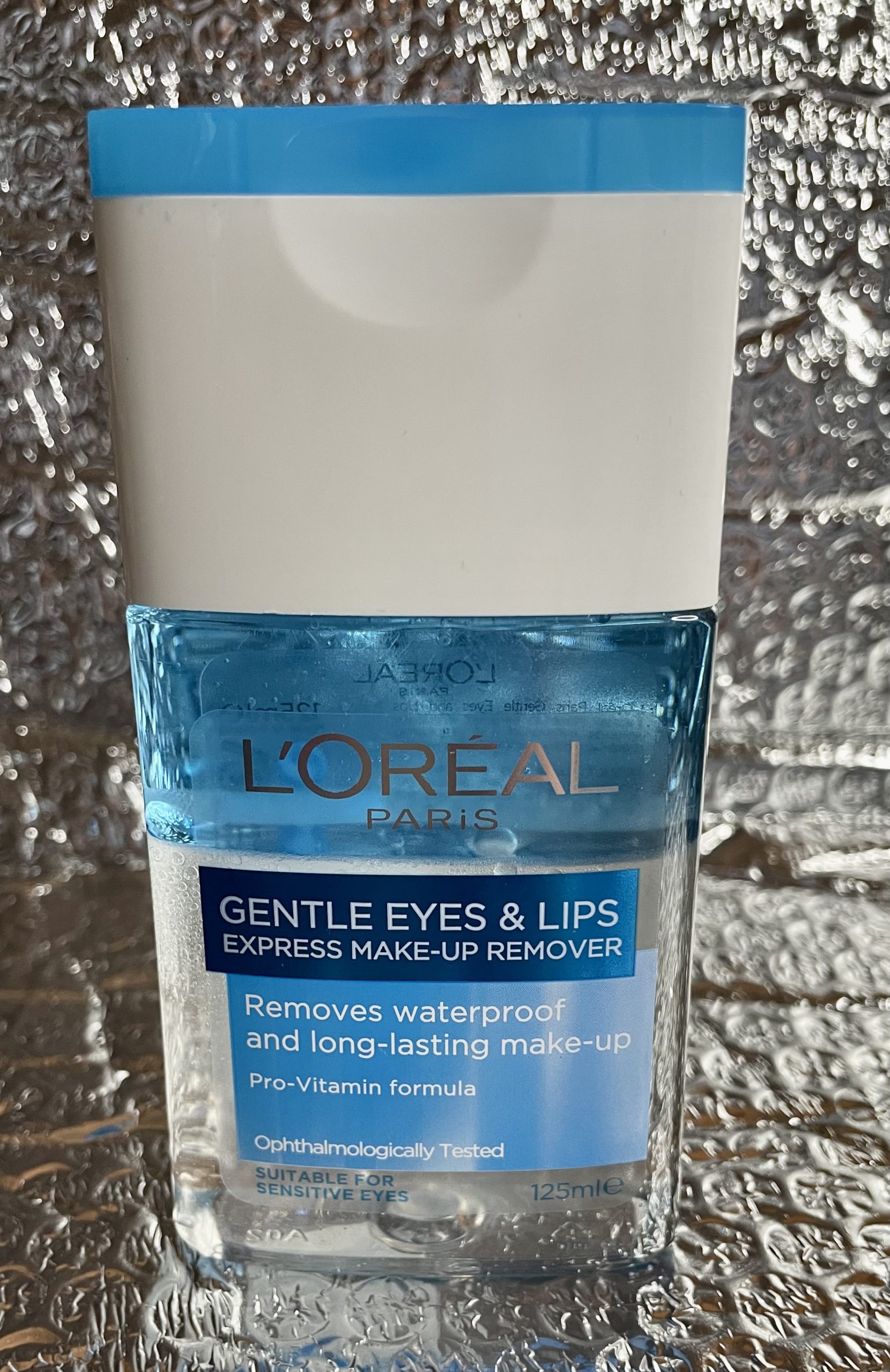 L'Oreal Paris silmämeikki pois