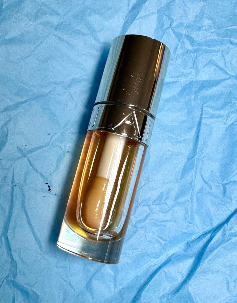huuliöljy clarins