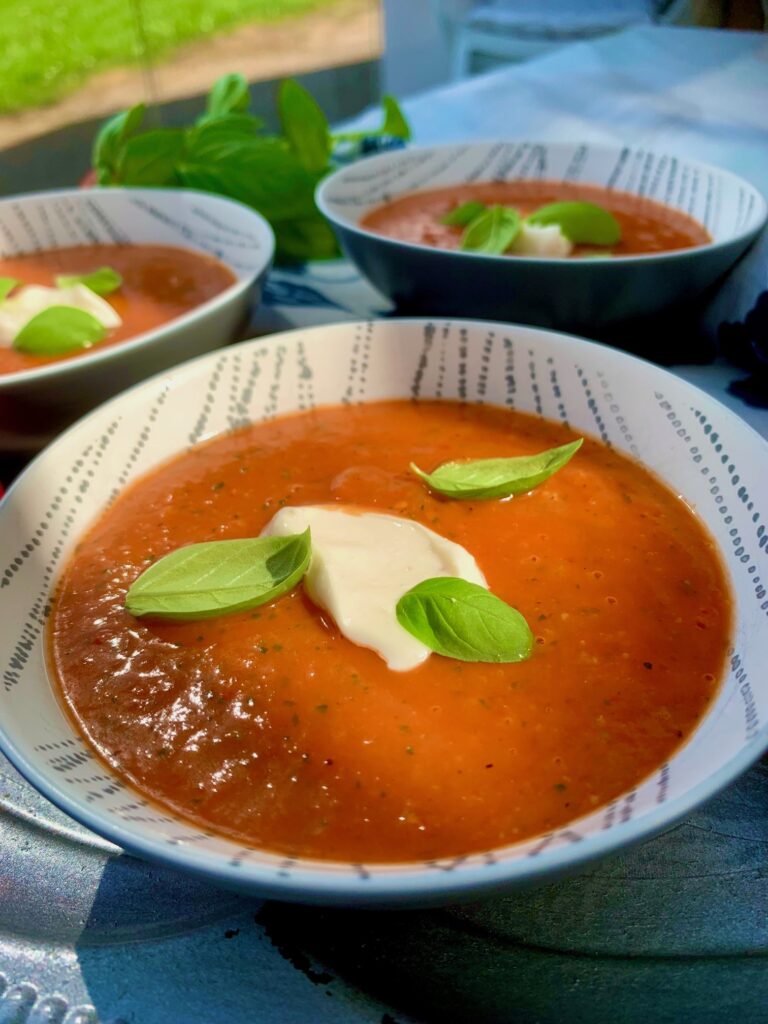 gazpacho lautasella