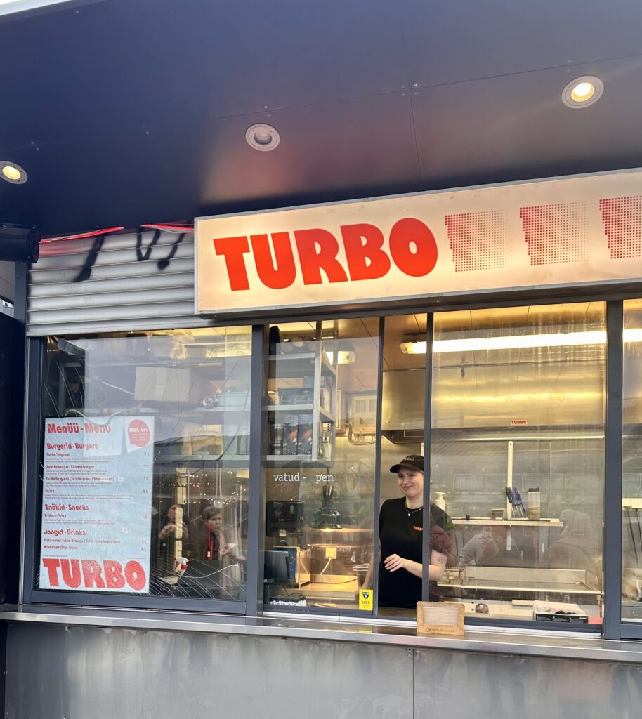 Tallinnan-nähtävyydet turbo-kioski