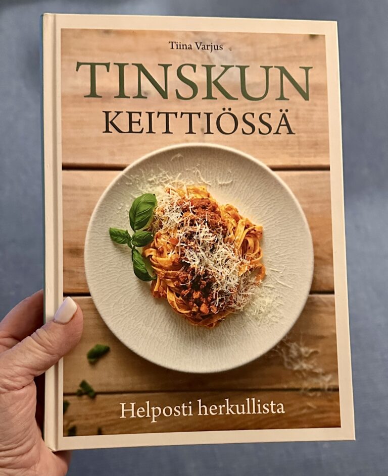 Tinskun keittiössä ja mutkatonta ruokaa
