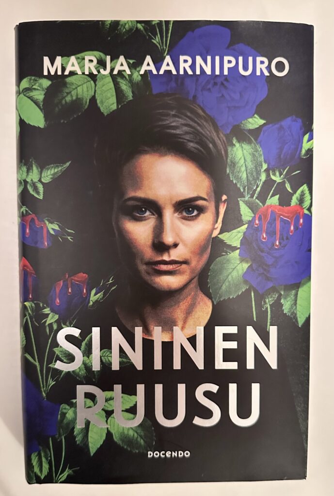 Marja Aarnipuro Sininen ruusu