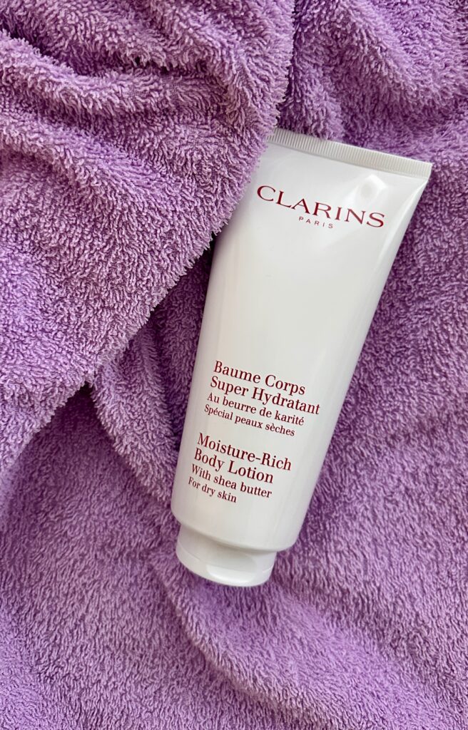Paras vartalovoide clarins