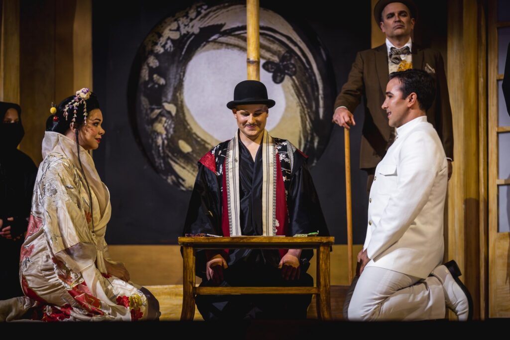madama-butterfly-järjestelyhetki