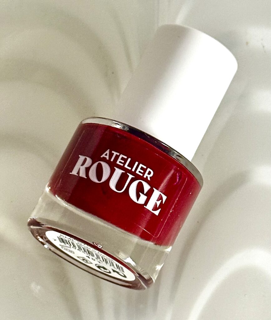 kynsilakka atelier rouge